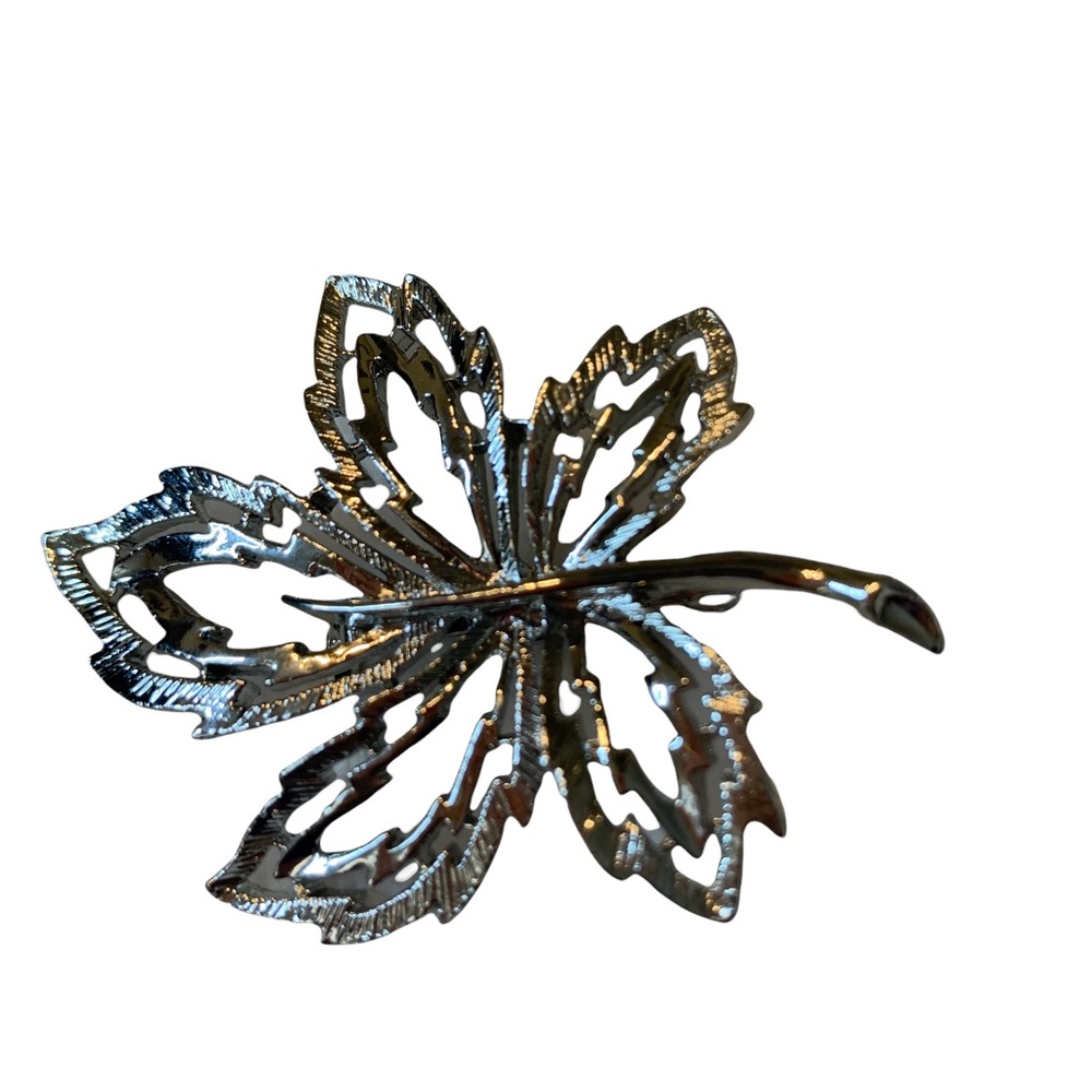 Maple Leaf VTG Brooch Silver Tone 2.5” Pin
